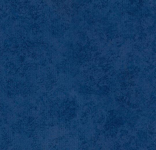 t290015 Calgary azure