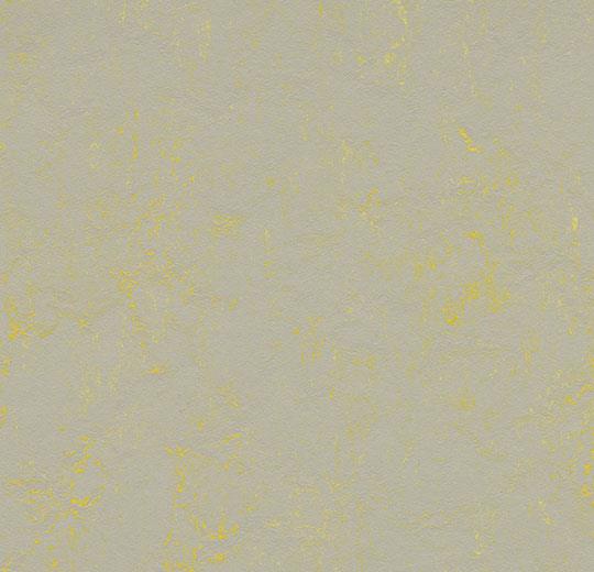 3733 yellow shimmer