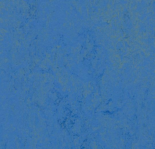 3739 blue glow