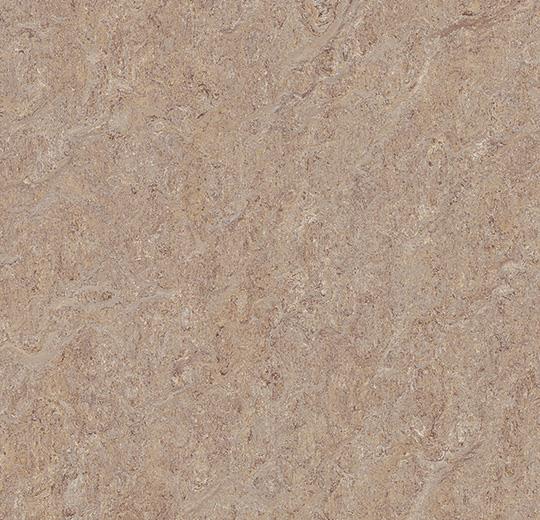 5804 pink granite