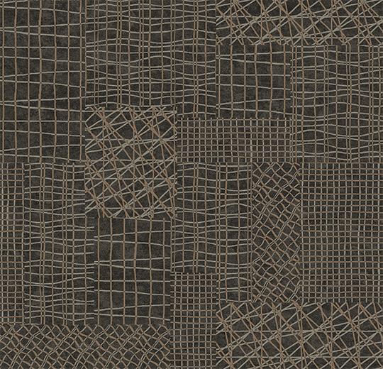 560014 Network Ebony